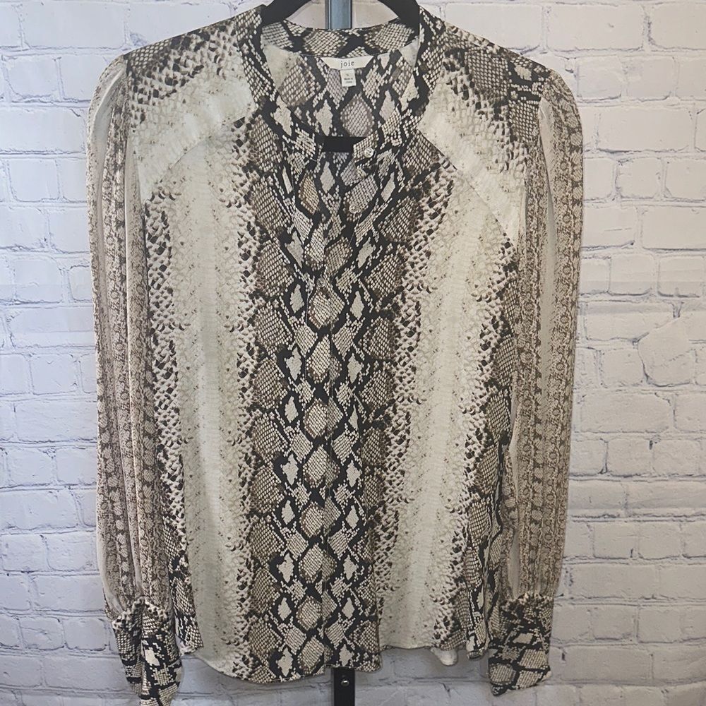 Joie Black and Cream Snake Print Blouse Sz Small